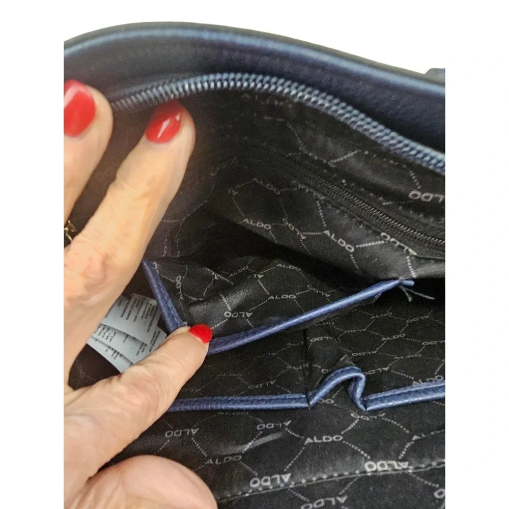 Aldo Navy Blue Pebbled Satchel Handbag Red Cream Stripe‎ Gold Hardware Tote